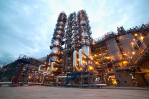 Применение станков для снятия фасок в нефтехимической промышленности